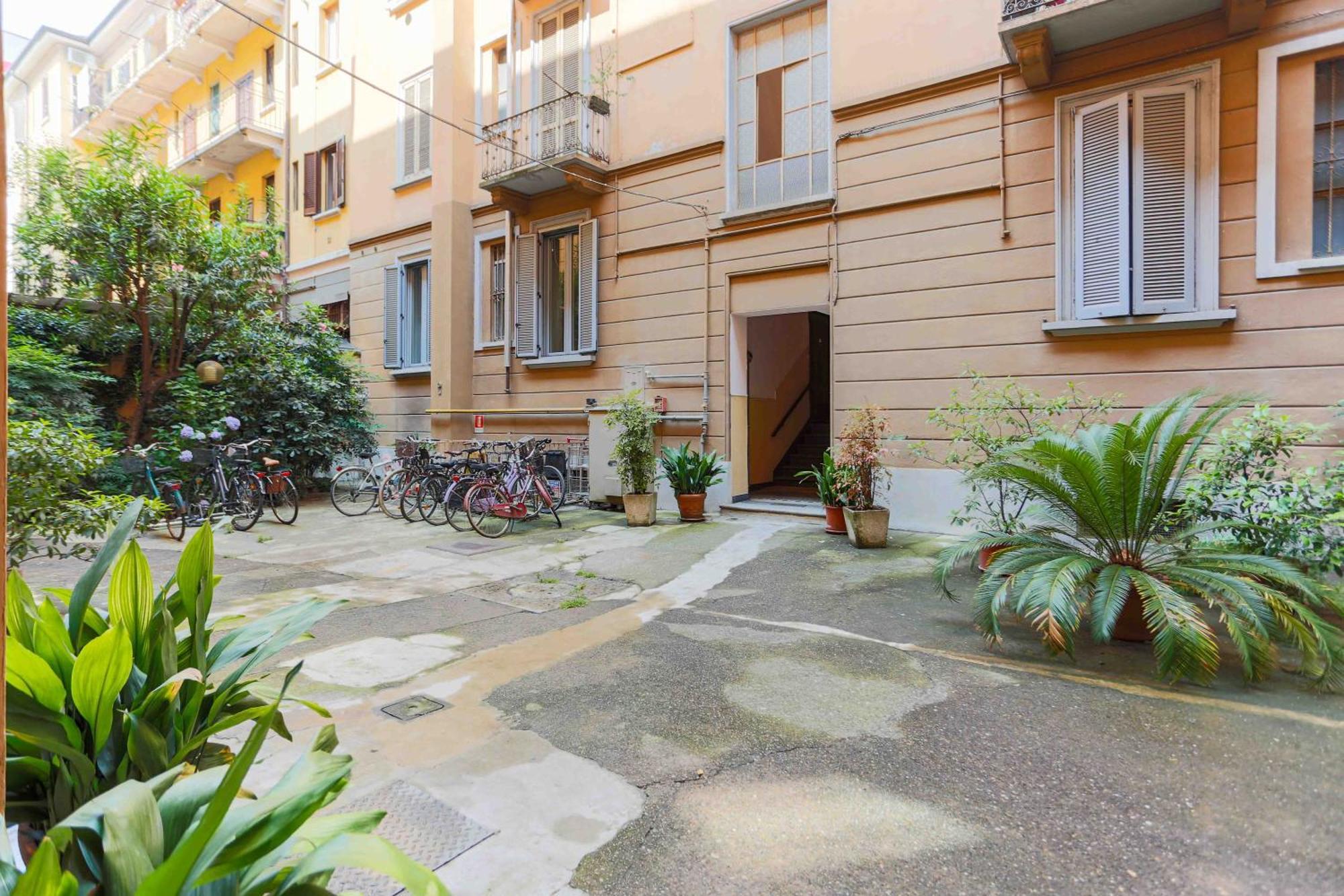 Apartment The Rent - Near Porta Romana Milan